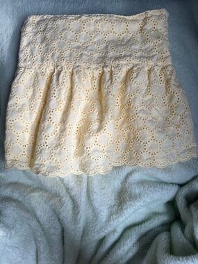 Gymboree Light Yellow Eyelet Skirt sz 5